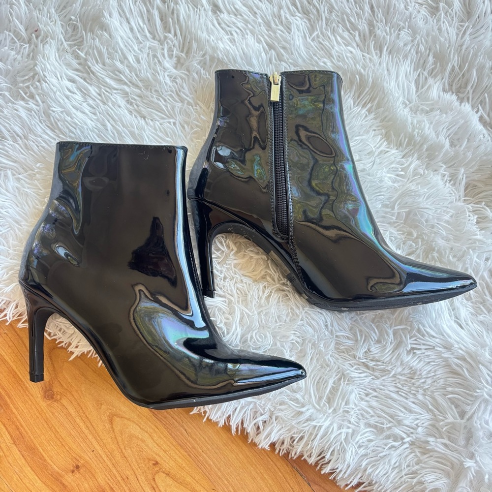 Black Shiny boots